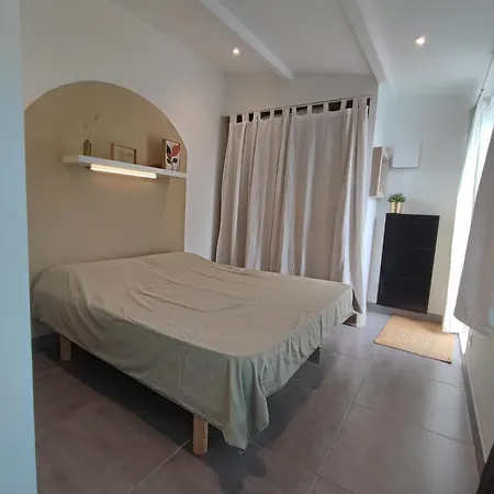 Cuisine Exterieure * Saint-Bonnet-du-Gard